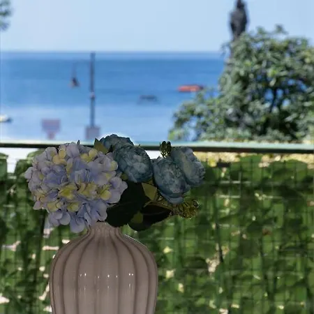 펜션 Uno Sguardo Sul Mare 마이오리